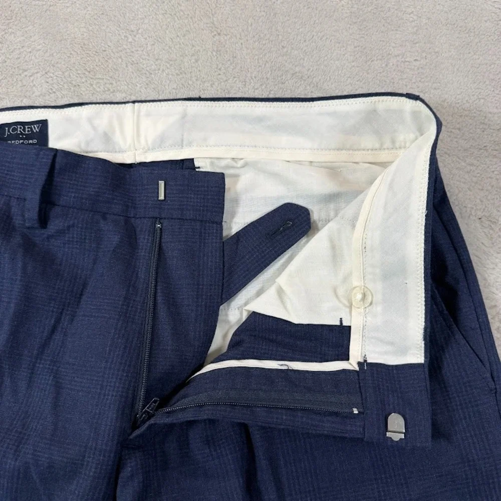 J. Crew excellent pre